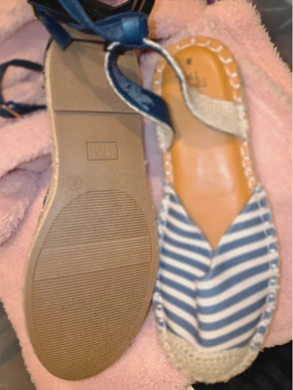 Memory foam strap Shoes size 8